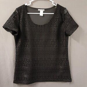 ULTRA TEEZE Woman's Blouse Size LARGE Pullover Black Lace Lined Short Sleeve